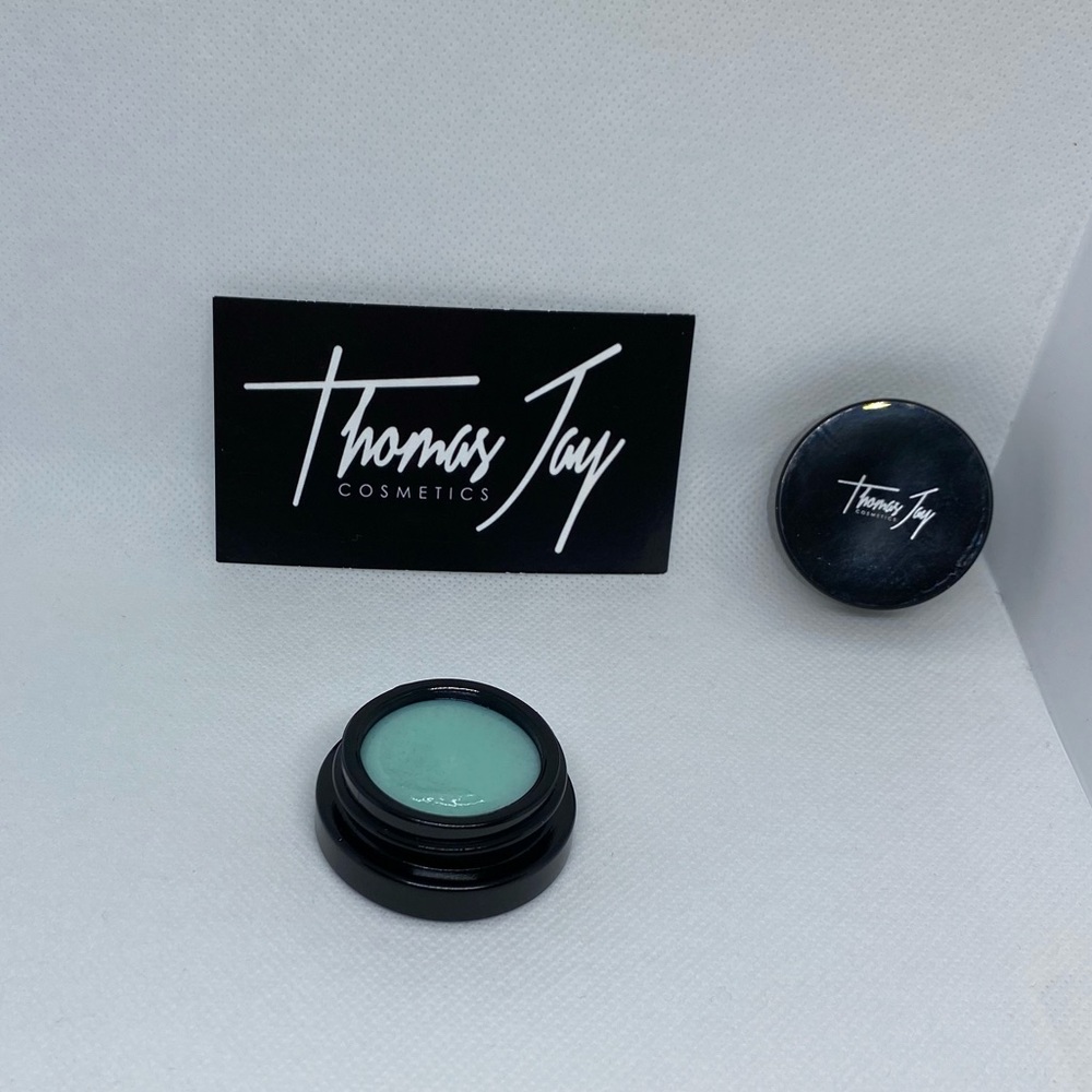 Lip scrub